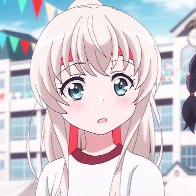 多方回应深圳公交站劝烟冲突